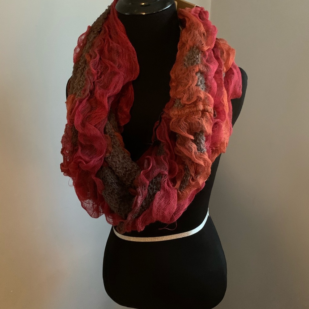 Loop scarf - Picture 2 of 3
